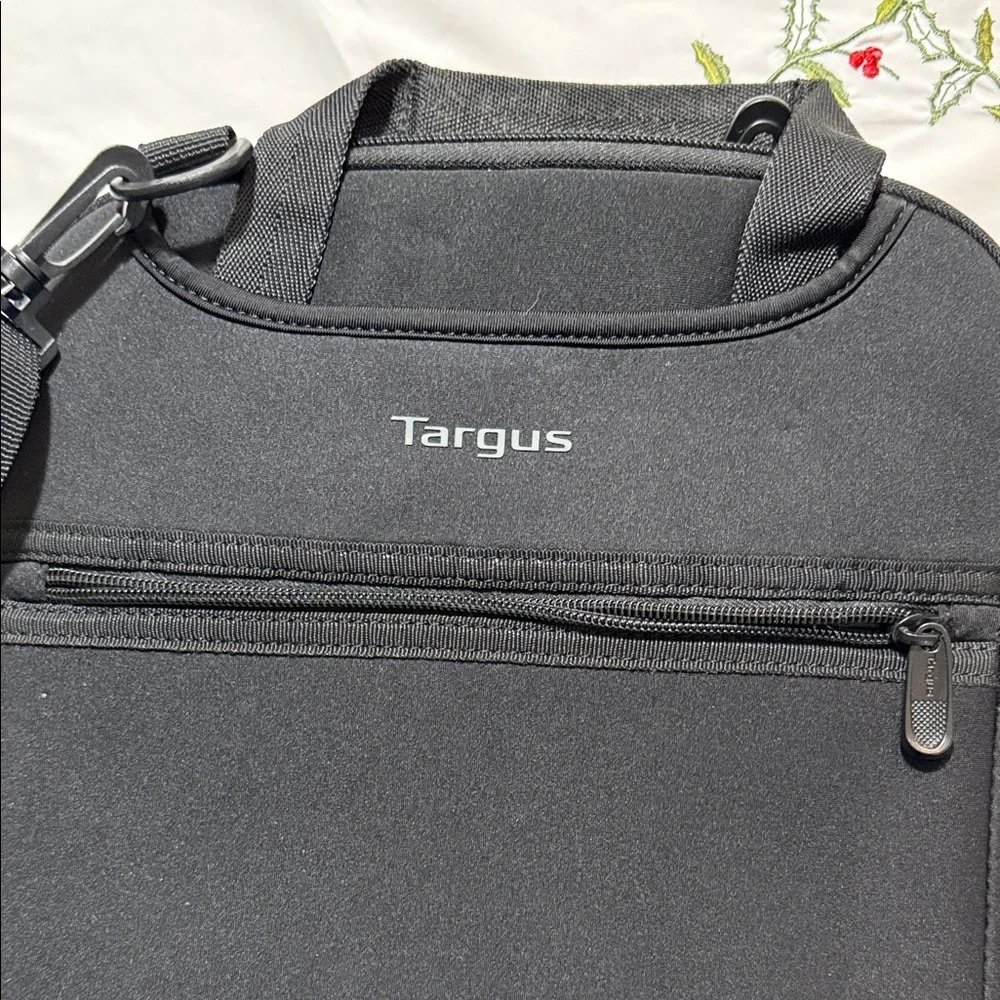 Targus Black Laptop Bag for Men